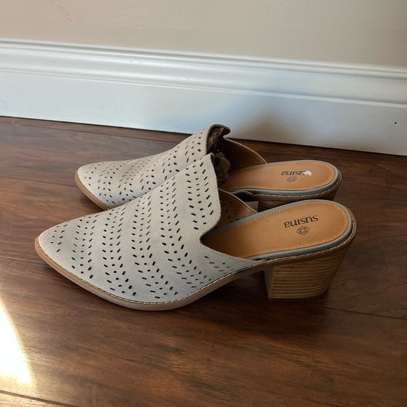 NWOT Susina Stylish Gray Suede Mules-Size 12 - Picture 2 of 9